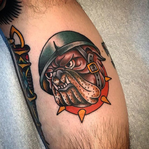 bull dog tatuaje