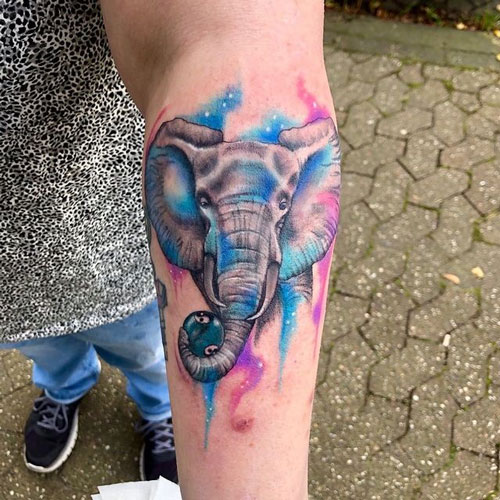 tatuaje acuarela de elefante