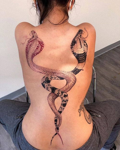 tatuaje de serpientes cobra 