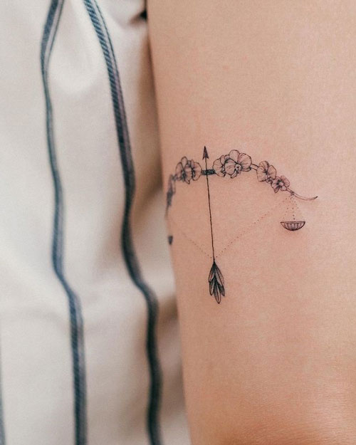 tattoo arco y flecha