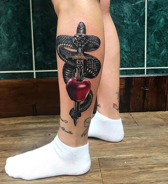 víbora y manzana tatuaje