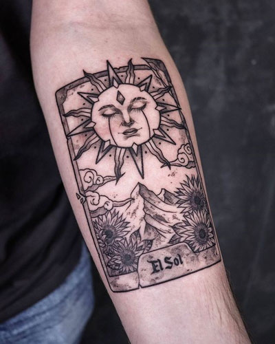 tarot tatuaje de el sol