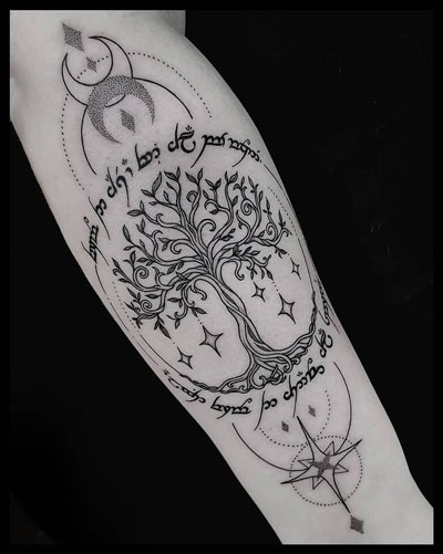 tattoo arbol vikingo