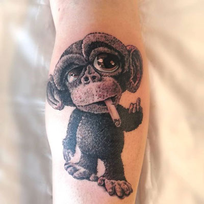 tatuaje de chimpance