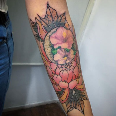 tatuajes de flores a color
