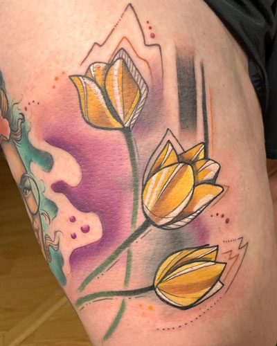 tulipan amarillo tattoo