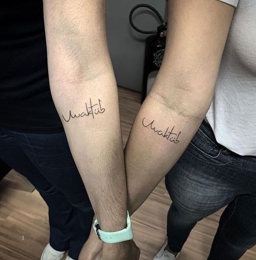 Tatuajes con la frase Arabe Maktub