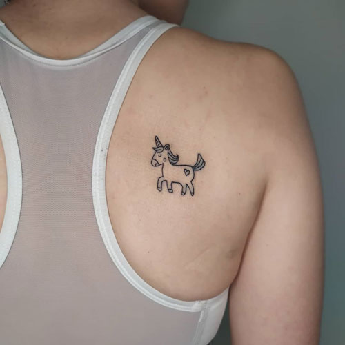tattoo de unicornio mini