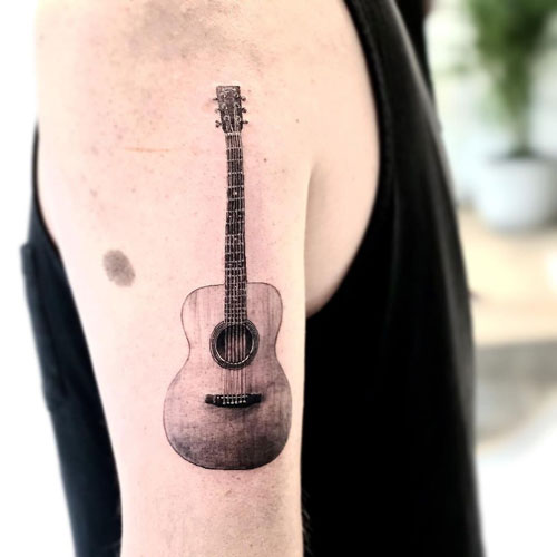 tatuaje guitarra