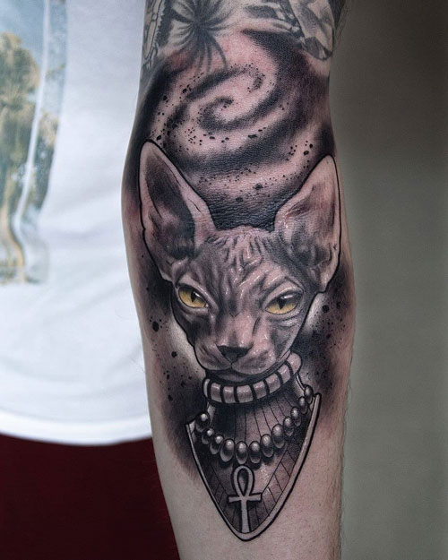 tattoo gato egipcio