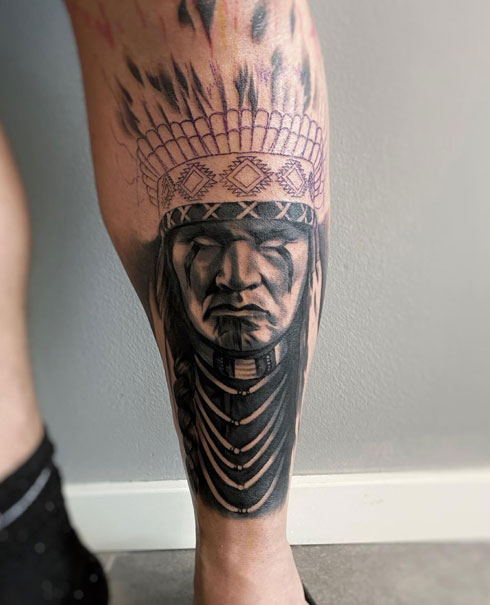 tatuaje de indio nativo