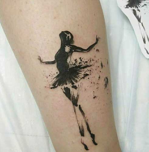 tatuaje black de bailarina