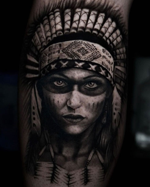 tatuaje chica apache
