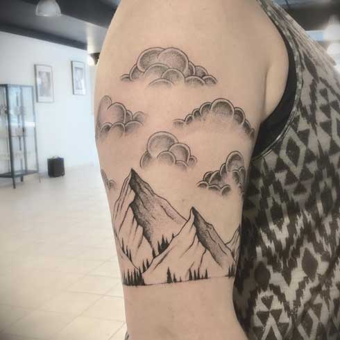 Tatuaje de Montañas