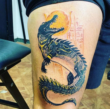 tattoo cocodrilo a color